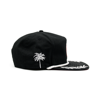 Gorra Golfer negra vista perfil derecho