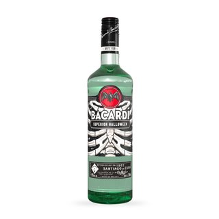 Botella de Ron Bacardi Carta Blanca de 700 ml Halloween 2025
