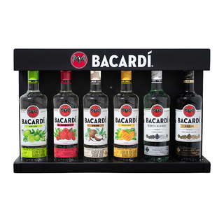 Exhibidor Familia de Rones Bacardí